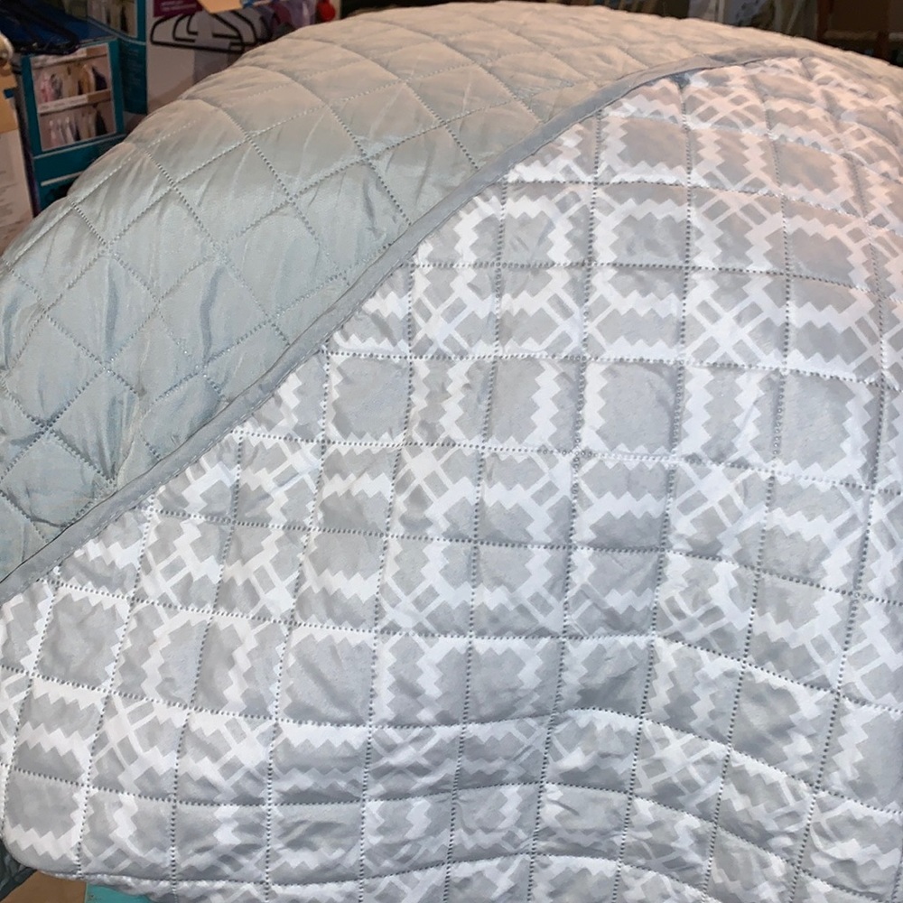 Reversible Chair Cover EUC